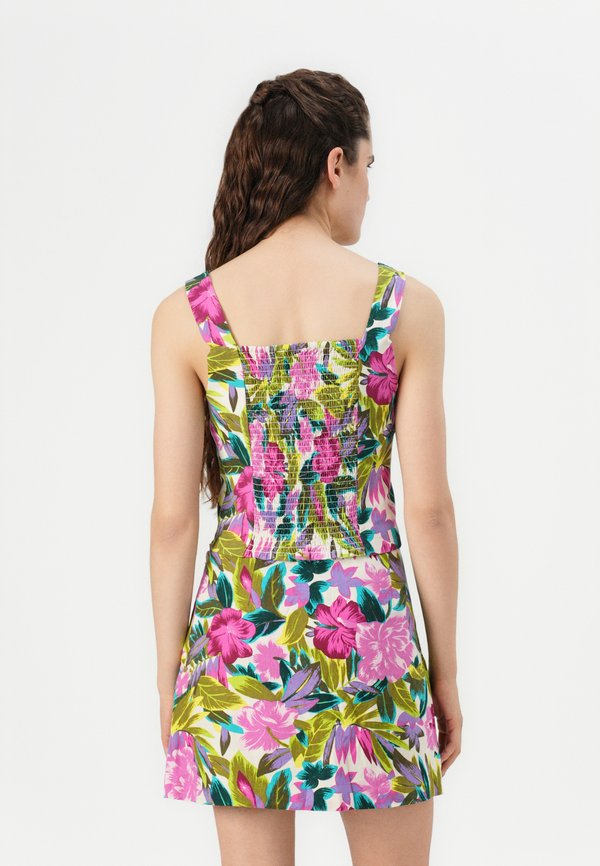 BRAMI TANK - Top -  leaf3