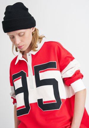 STREET - Tops ar garām piedurknēm - university red/orewood/white