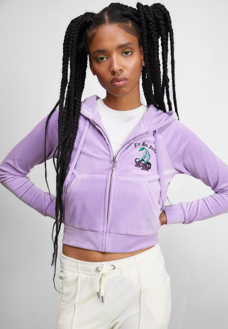 Juicy Couture CLASSIC ZIP UP HOODIE WITH CHERRY BRANDING