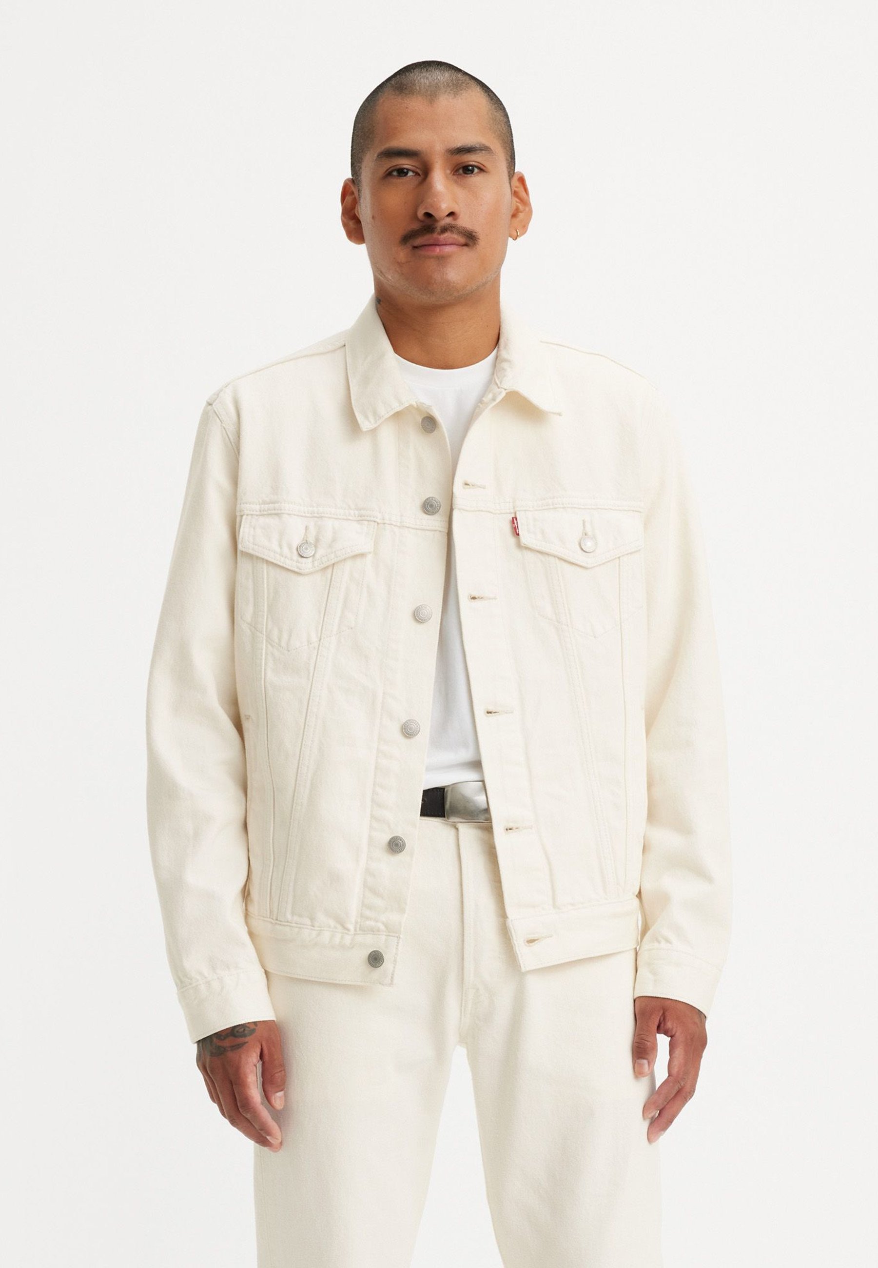 Levi's® THE TRUCKER - Denim jacket - everlasting light/off-white