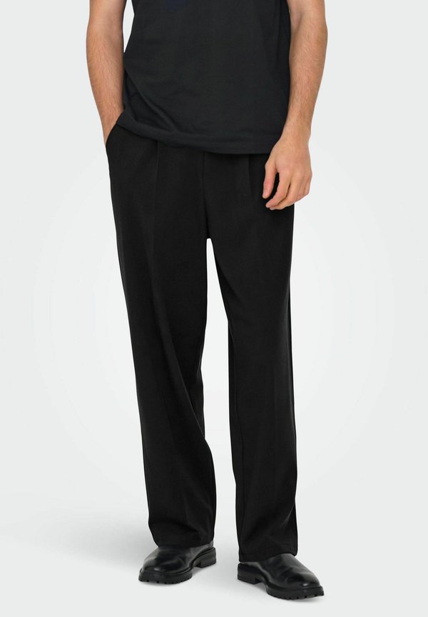 BAGGY FIT - Stoffhose