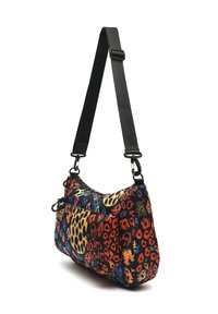 Večbarvna torba za ramo z mešanico živalskih vzorcev in cvetličnih motivov. Narejena iz mehke tkanine, ima črn nastavljiv trak in zadrgo.