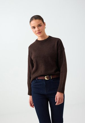 Jimmy Key, CREW NECK RELAXED FIT KNIT SWEATER - Pullover - bitter brown