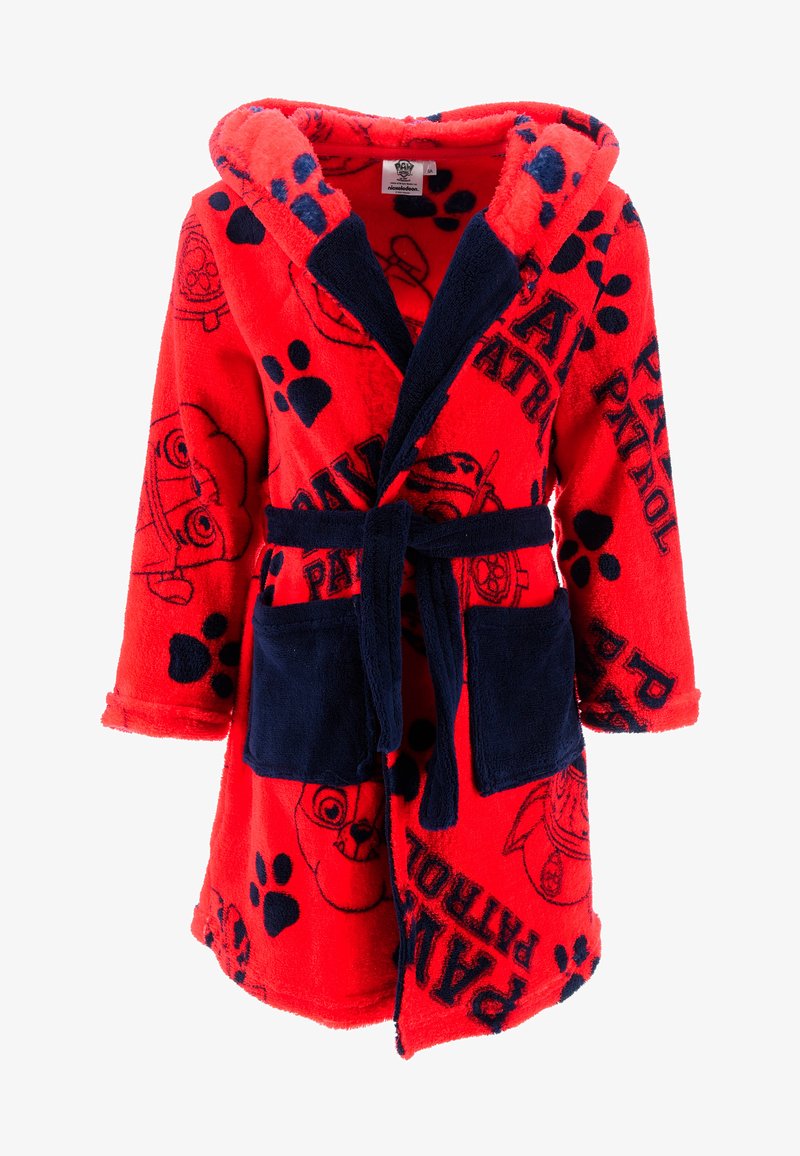 Accappatoio in pile rosso con cappuccio, dettagli in blu navy, tasche e cintura. Decorato con grafiche di "Paw Patrol" e impronte di zampa.