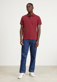 GANT Polo marškinėliai - plumped red