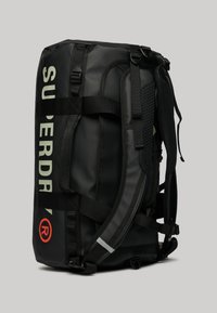 Superdry & Co TARP BARREL - Borsa da viaggio - black