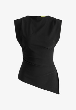 Černý těsně přiléhající top se strukturovanými rameny, asymetrickým lemem a skrytým zipem na zadní straně. Vyrobeno z hladké, lehké látky.