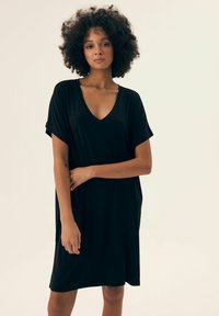 Henderson NOVES czarny