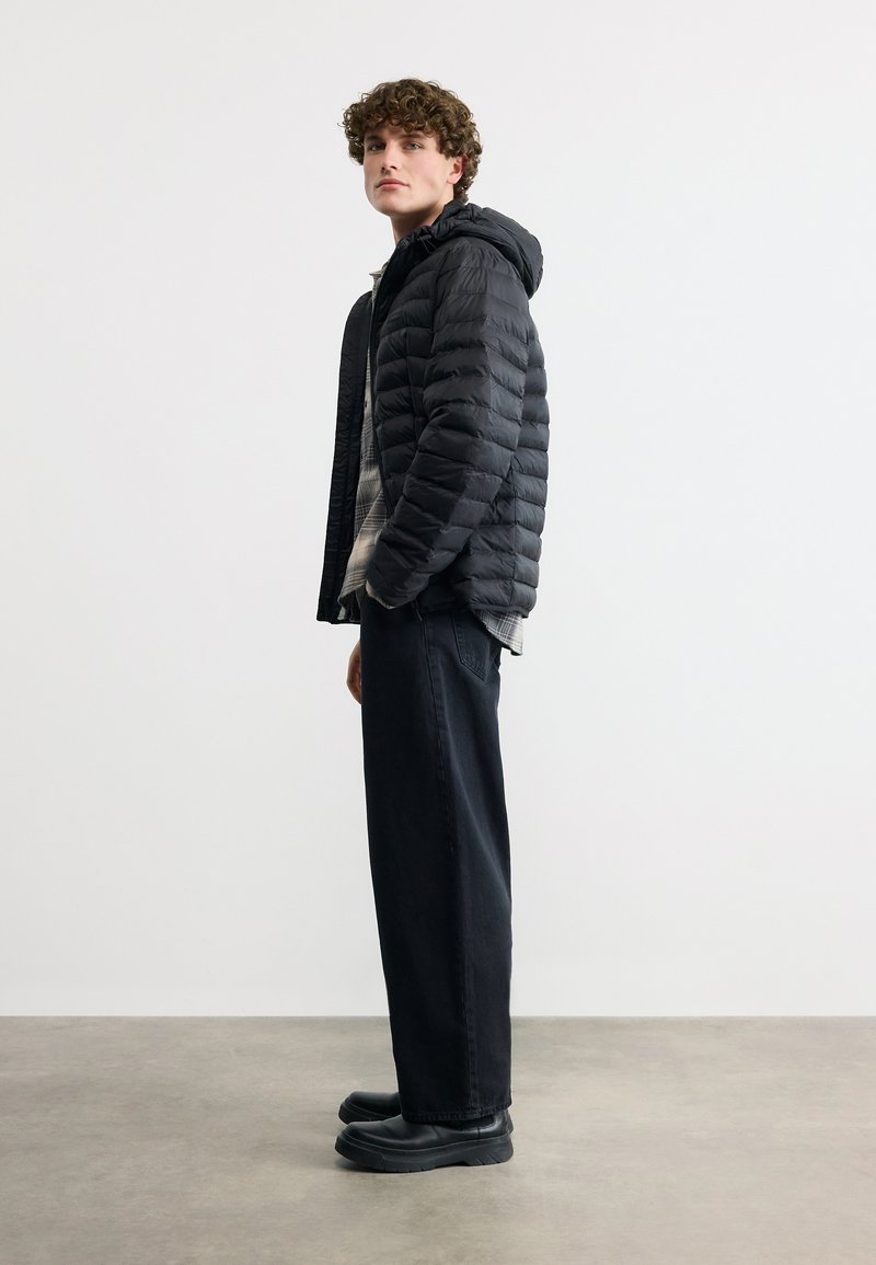 calvin klein lightweight puffer jacket black Calvin Klein HOODED CHANNELED PUFFER Light jacket black