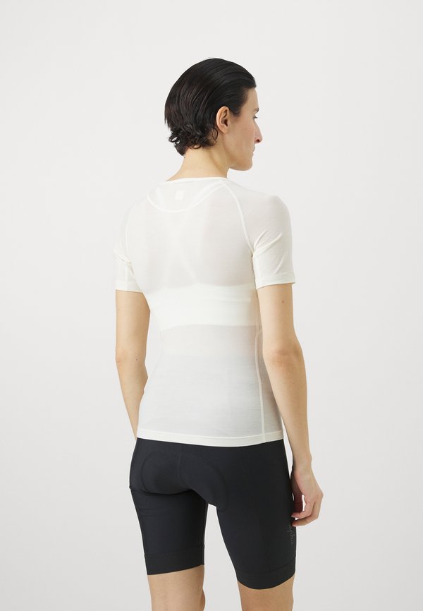 WOMENS BASE LAYER SHORT SLEEVE - Undershirt2