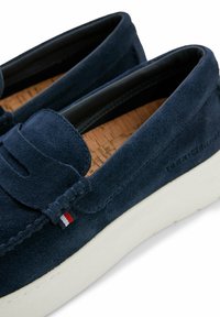 Tommy Hilfiger HYBRID LOAFER - Sneakers basse - desert sky