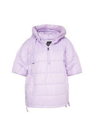 Világoslila, párnázott pulóverdzseki kapucnival. Rövid ujjú, elöl cipzárral és állítható zsinórokkal az alján.