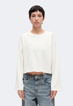 Hollister Co., BOXY CREW TEE - Блуза с дълги ръкави - white