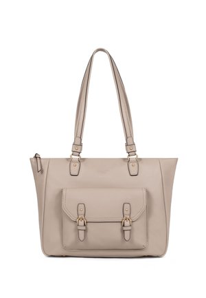 Beige leren boodschappentas met dubbele schouderbanden en een voorvak met twee gespsluitingen en goudkleurige hardware.