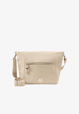 Beige Schultertasche aus glattem Material mit einer Reißverschlusstasche auf der Vorderseite, verstellbarem Tragegurt und einem runden silbernen Logo.