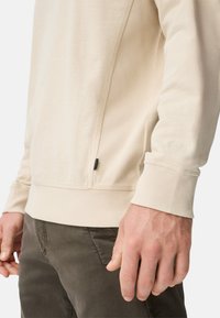 camel active MIT RAGLANÄRMELN - Longsleeve - oatmeal