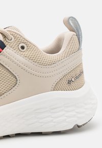 Columbia Vaelluskengät - beige