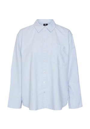Camicia button-up azzurro chiaro con maniche lunghe, colletto classico e taschino sul lato sinistro, realizzata in un tessuto di cotone liscio.