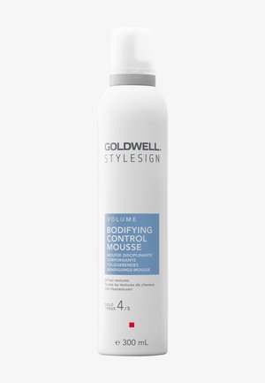 Goldwell Stylesign Volume Bodifying Control Mousse Haarprodukt in einer 300 ml weißen Flasche mit Pumpe, Haltstärke 4 von 5.