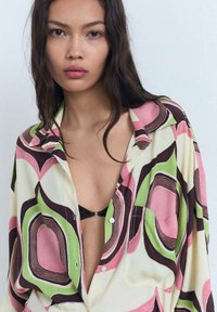 Mango EMILIA mleczny