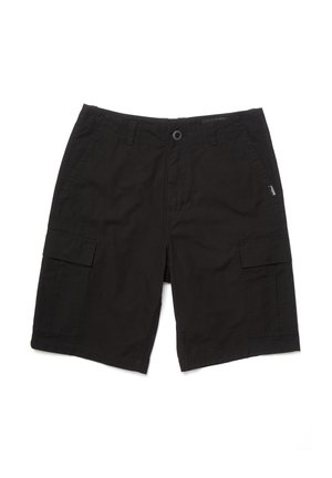 Schwarze Cargo-Shorts mit vorderem Knopf, seitlichen Taschen und großen Klappentaschen an beiden Beinen auf weißem Hintergrund.