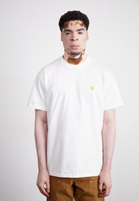 Carhartt WIP - CHASE - Basic T-shirt - white/gold-coloured Thumbnail Image 1