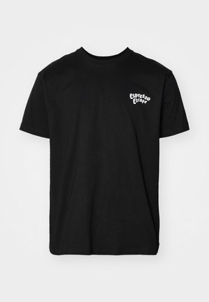 Svart bomull t-skjorte med rund hals, korte ermer, og en hvit "Espresso Escape" logo trykket på venstre bryst.