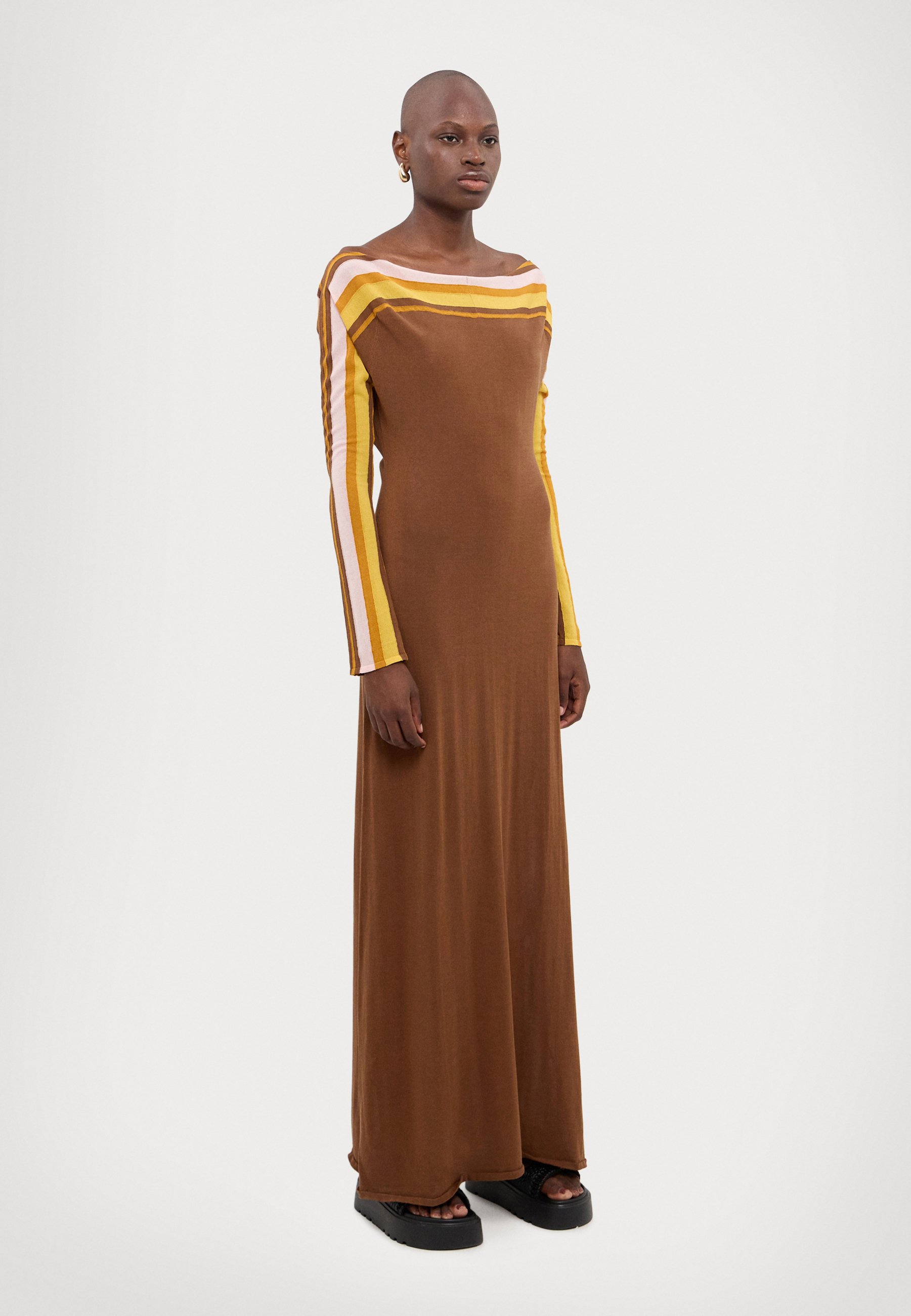 Faithfull the brand CITARA LONG SLEEVE MAXI DRESS - Maxi dress -  cocoa/brown - Zalando