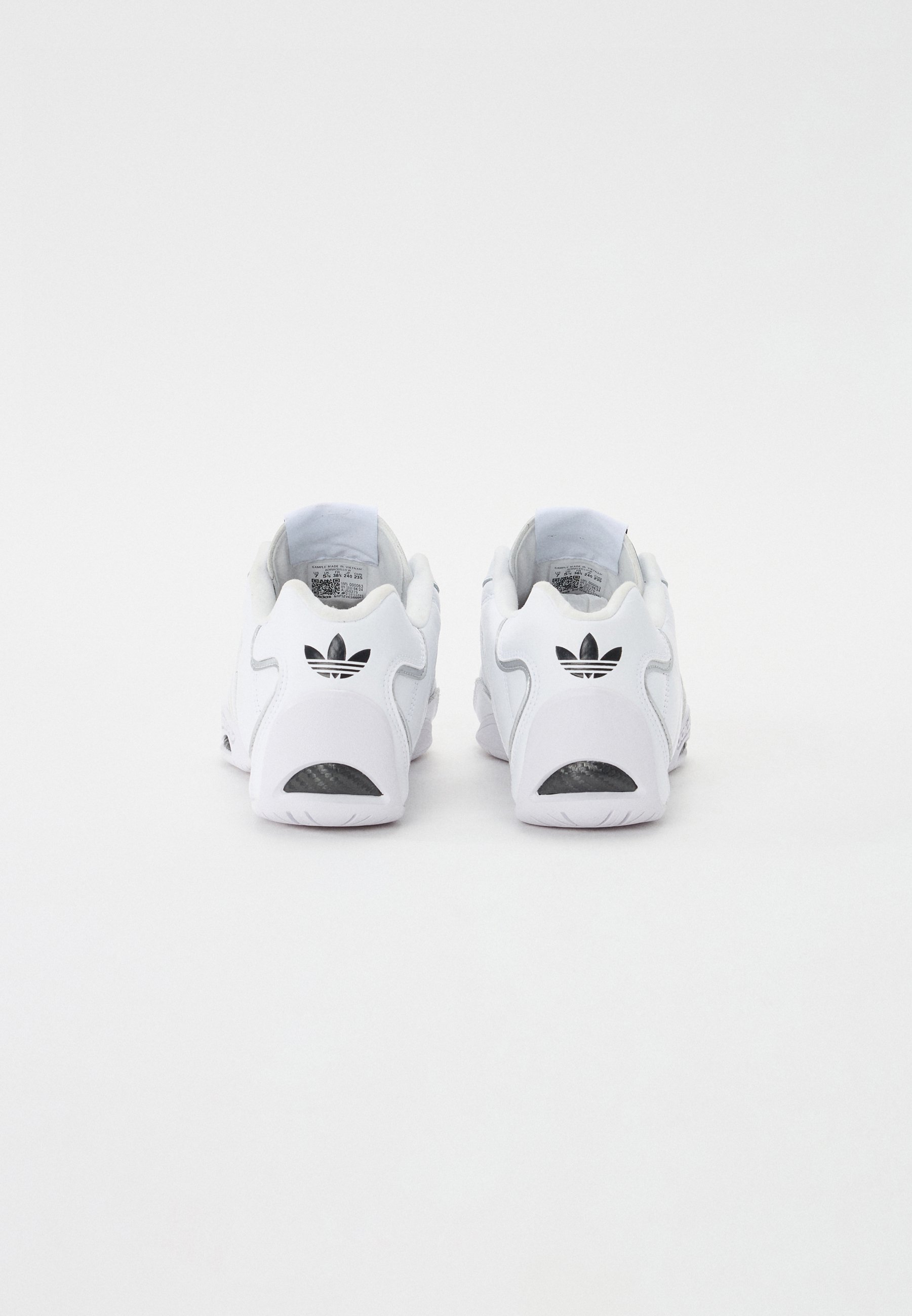 (W) Adidas Adiracer Lo Core Black Silver llic ★ adidas ADIRACER LO W SILVER METALLIC/CORE BLACK/GRAY TWO