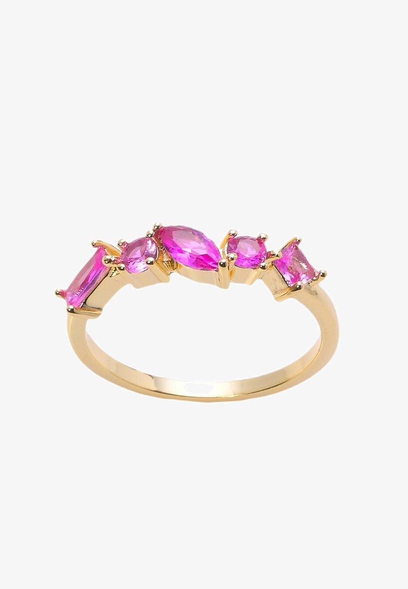 Anello in oro con cinque gemme rosa di forme diverse: marquise, rotonde e rettangolari, incastonate in un design elegante e contemporaneo.