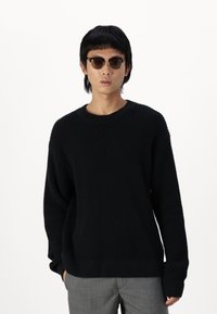 Abercrombie & Fitch DYED ACID  - Strikkegenser - casual black