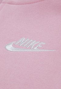 Nike Sportswear WIDE LEG CLUB - Survêtement - medium soft pink