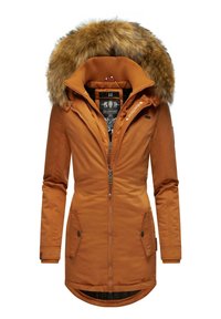 Parka orange avec capuche en fausse fourrure, fermeture éclair, deux poches avant et poignets côtelés. Doublure intérieure à motif.