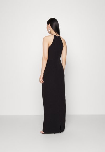 Halston ANNIKA GOWN IN STRETCH CREPE - Długa sukienka