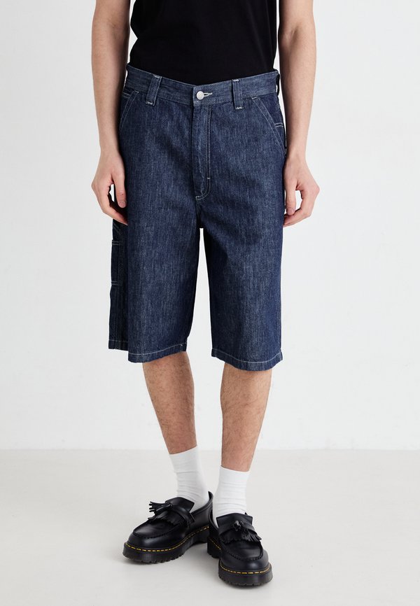 CARPENTER SKATER - Denim shorts - rinse
