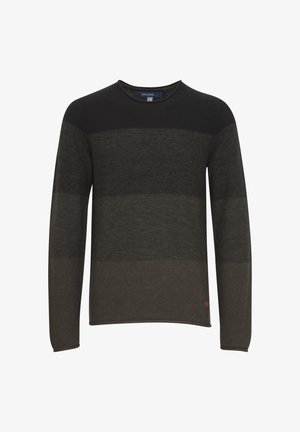 Tamsiai žalias ir juodas dryžuotas megztinis su ilgomis rankovėmis, apvalia iškirpte, tekstūruotu mezgimo audiniu ir mažam logotipu apatiniame krašte.