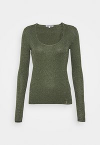 Pull à manches longues et encolure dégagée de couleur vert foncé avec un effet métallisé. Présente une texture côtelée et un petit détail doré.