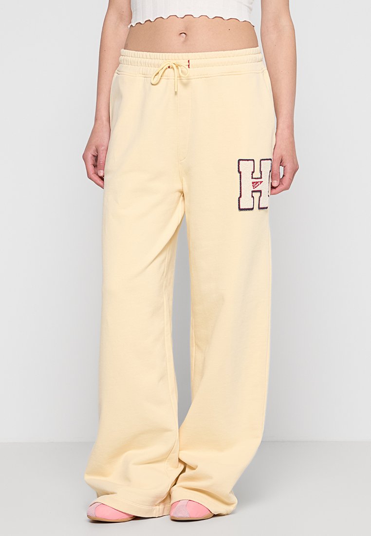 Tommy Jeans Trainingsbroek lichtgeel
