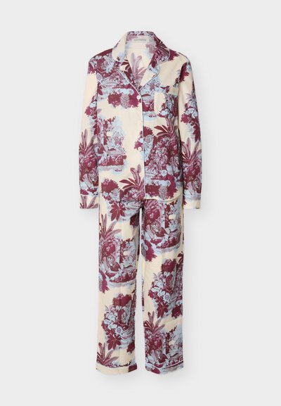 Σετ πυτζάμας δύο τεμαχίων με μακρύ μανίκι και κουμπιά, με εκρού φόντο και μαρόν και μπλε λουλουδένιο και τοπικό σχέδιο.