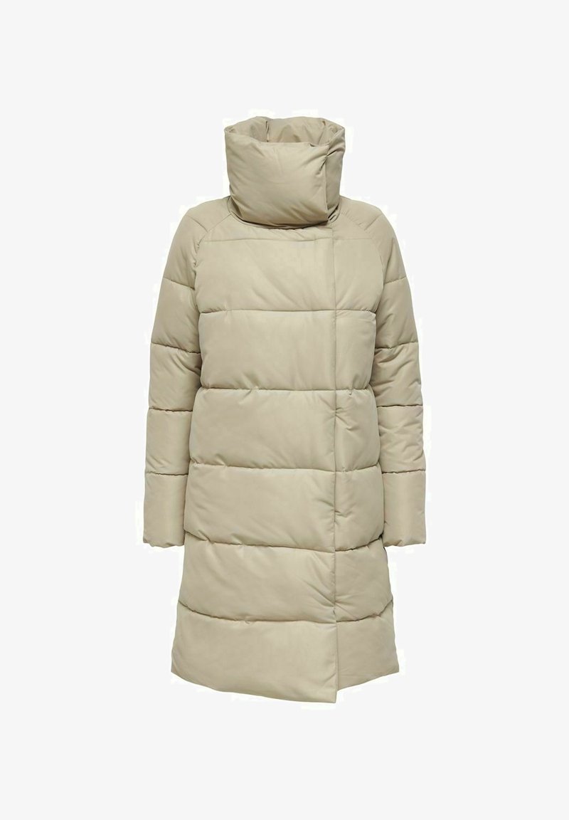 Manteau matelassé beige clair, doté d'un col montant et d'un motif matelassé horizontal. Manches longues et longueur jusqu'aux genoux pour plus de chaleur.