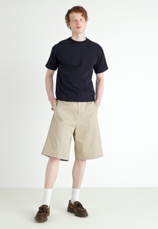 BLAKE LOOSE  - Shorts - beige3