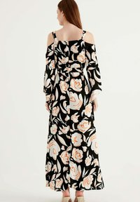 Herita Maxikjoler - black