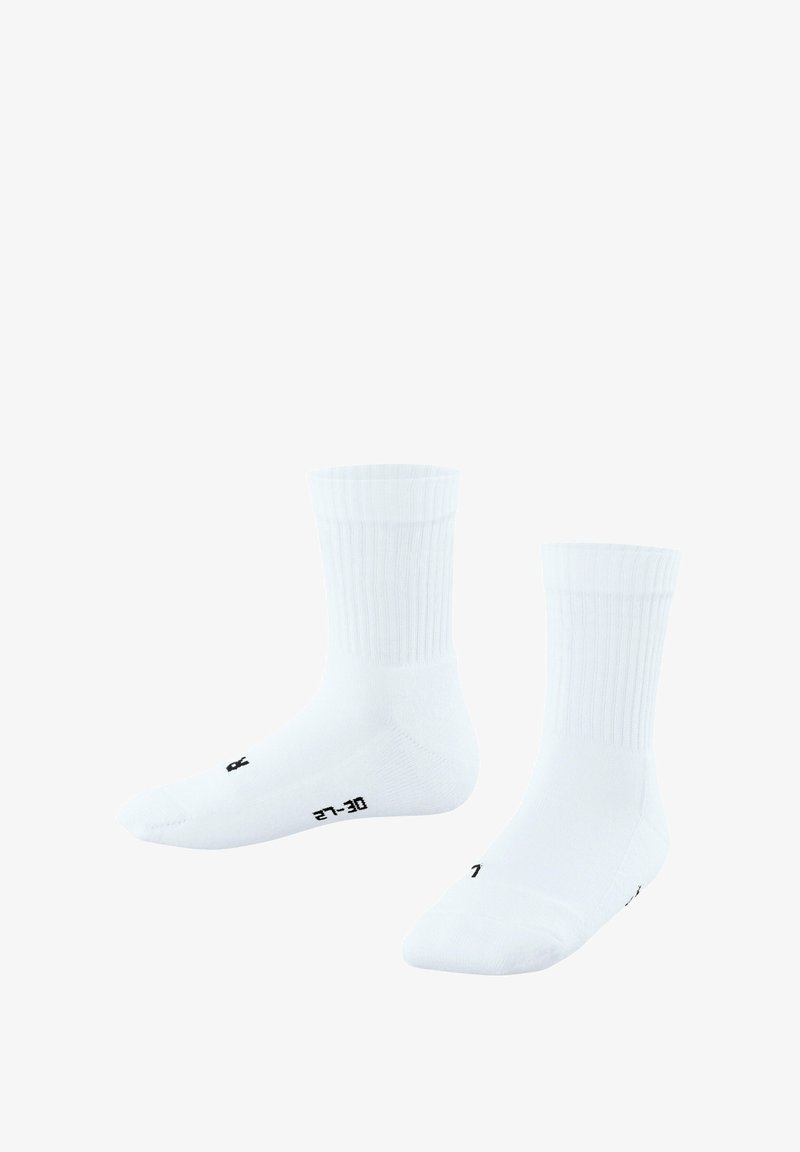 Weiße Baumwollsocken mit gerippten Bündchen, einer glatten Textur und schwarzen gedruckten Größenangaben an der Unterseite. Knöchelhöhe.