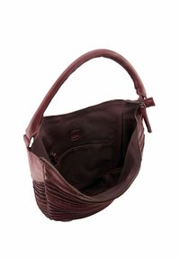 Sac à main en cuir bordeaux avec un design texturé et plissé, doté d'une fermeture éclair et d'une seule bandoulière. L'intérieur comprend une poche zippée.
