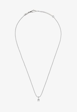 Collar de cadena de plata con un pequeño colgante cuadrado que presenta una gema clara. La cadena está compuesta por cuentas enlazadas, con un cierre de langosta.