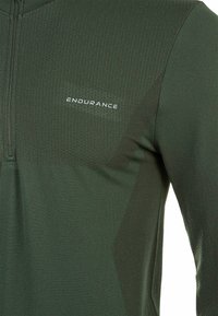 Endurance FUNKTION JARO M SEAMLESS MIDLAYER - Langærmet T-shirt - rosin