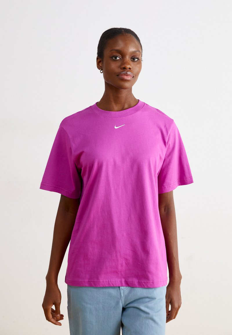 Nike Sportswear TEE - Paprasti marškinėliai - hot fuchsia/white