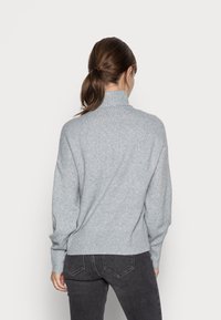 Pieces Petite PCCAVA HIGH NECK - Camisola - light grey melange