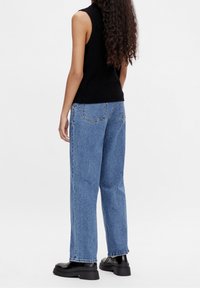 Object Sweter