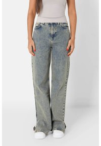 - Jeansy Straight Leg
